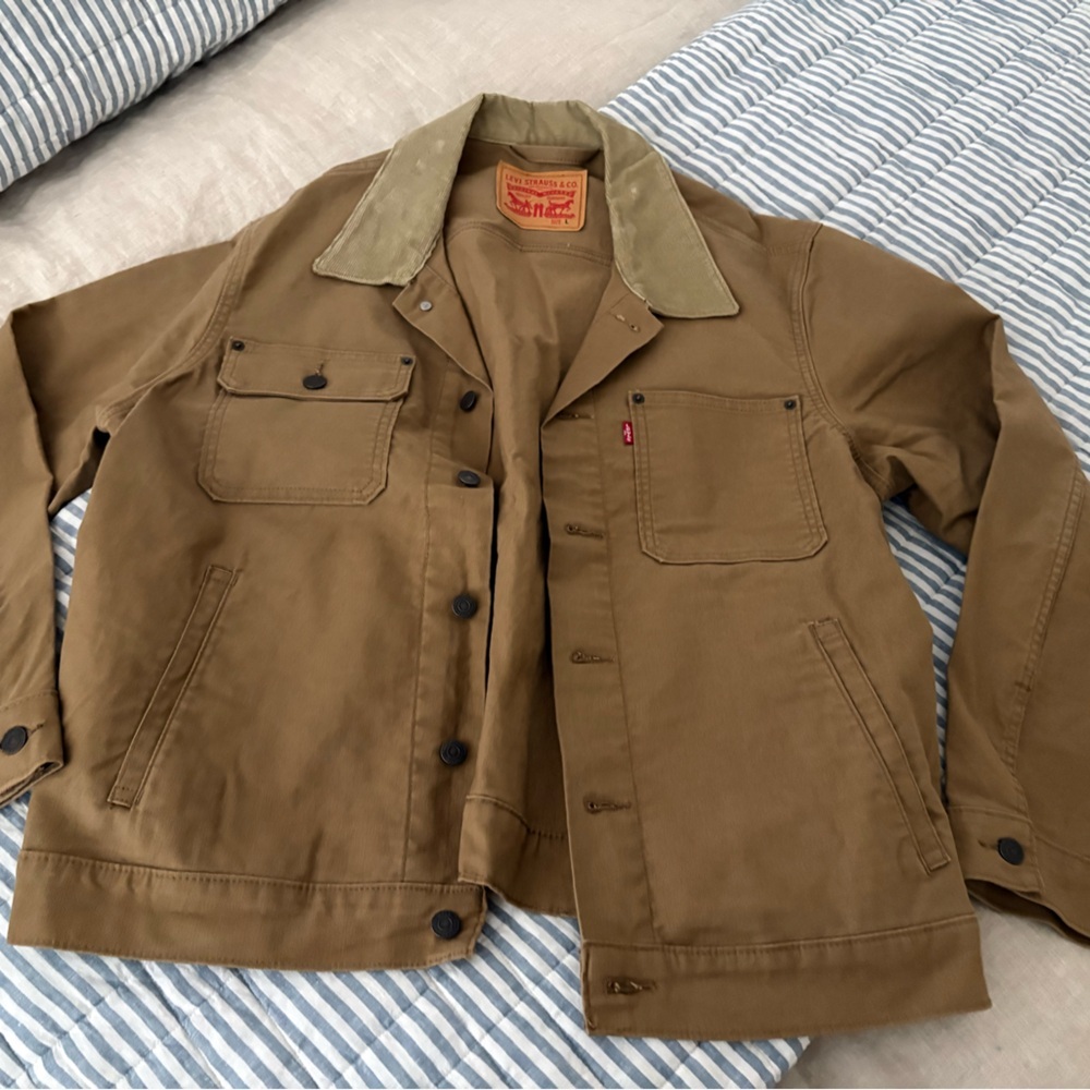 Levi's Men's Relaxed Fit Stock Demin Trucker Jack - Picture 3 of 7